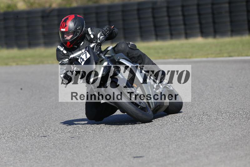 Archiv-2025/49 26.08.2025 Cornu Master School ADR/blau-bleu/47